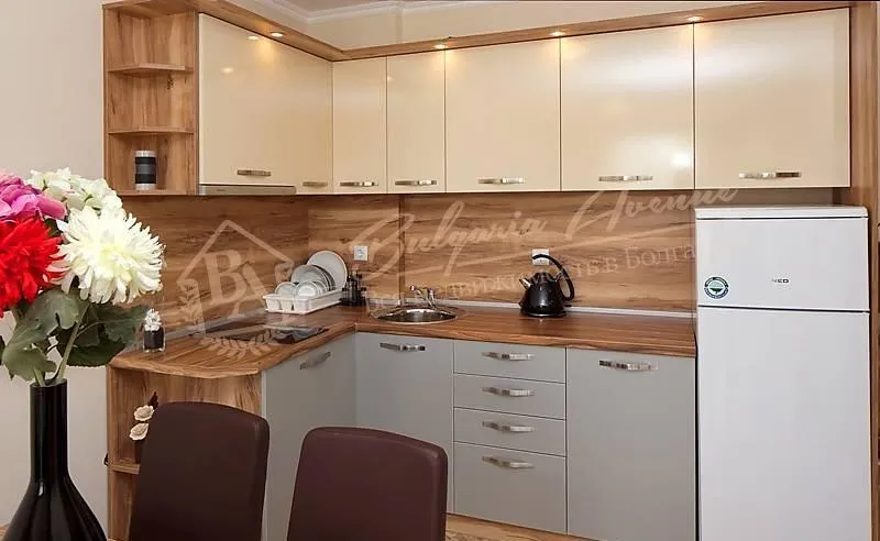 Дизайнерская квартира с 1 спальней в элитном комплексе в 150 м моря, г.Св.Влас