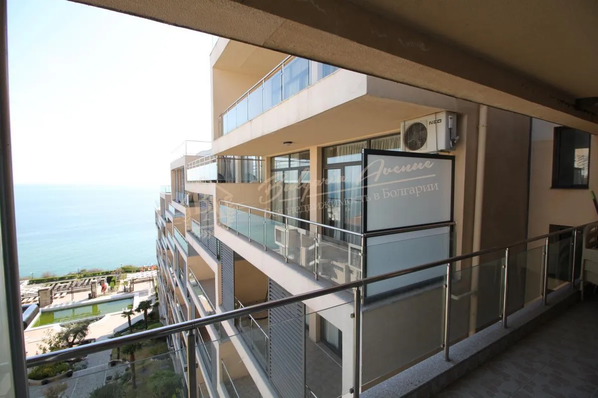 Элитная квартира в комплексе Долче Вита с видом на море в г. Святой Влас