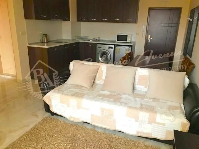 Апартамент с 1 спальней в элитном жилом комплексе в 100 м от моря, г.Св.Влас