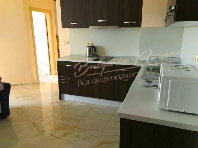 Апартамент с 1 спальней в элитном жилом комплексе в 100 м от моря, г.Св.Влас