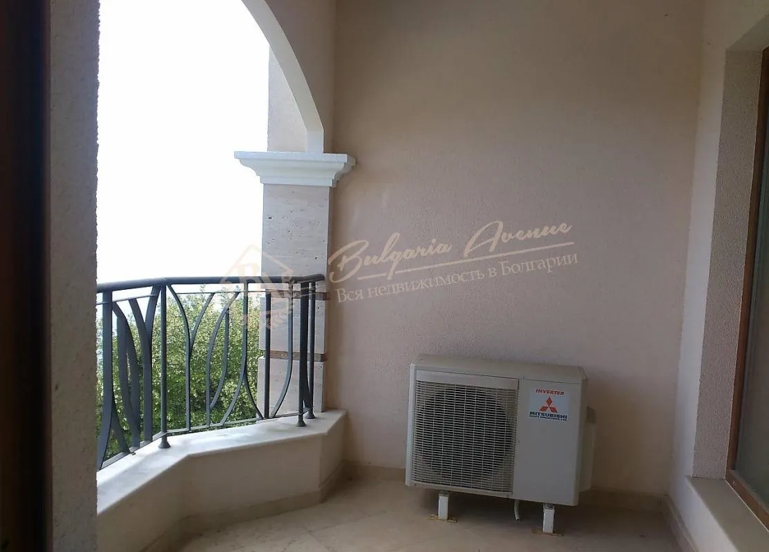 Апартамент с 1 спальней на первой линии и с видом на море в г.Варна