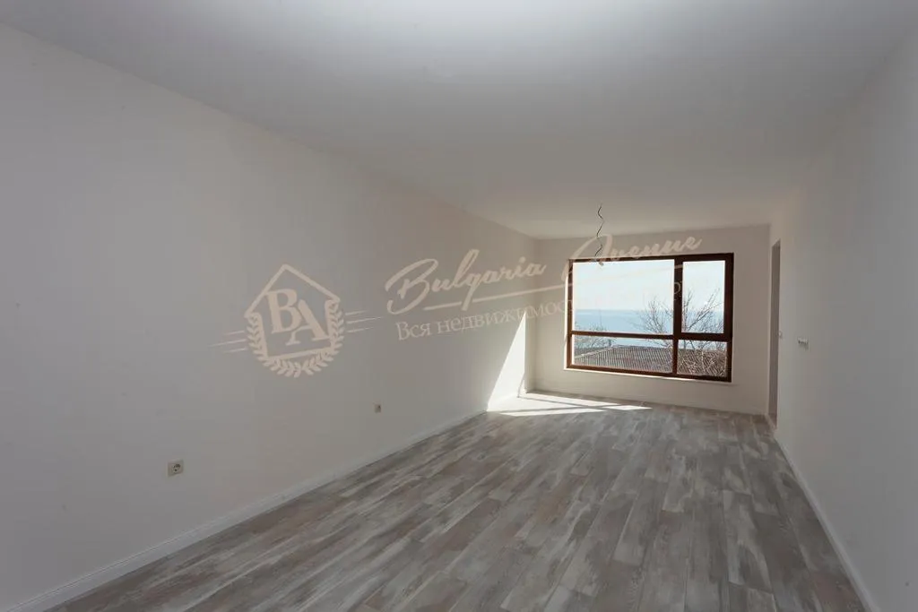 Апартамент в закрытом, элитном комплексе на первой линии в г.Варна