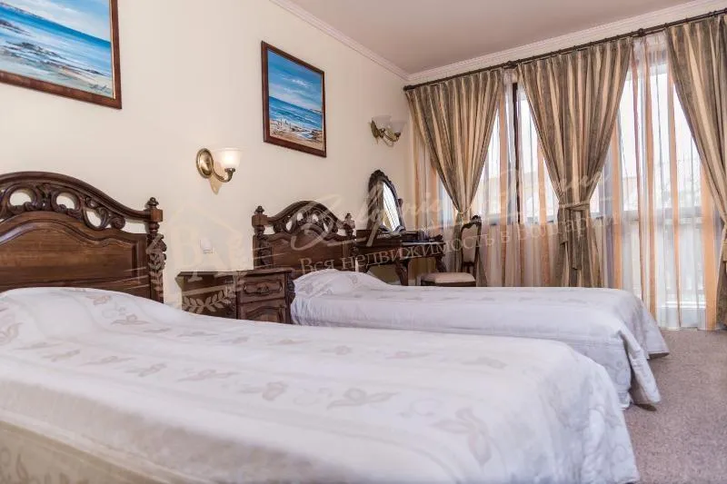 Роскошный отель класса люкс в самом центре старого города Несебър