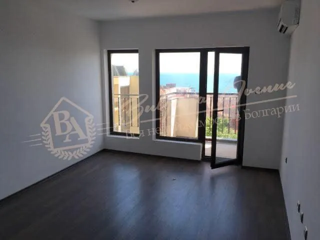 Новая трехкомнатная квартира с видом на море в 150 м от пляжа в Святом Власе