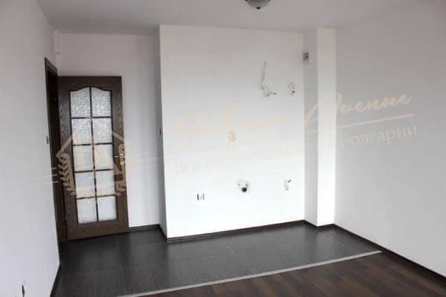 Новая трехкомнатная квартира с видом на море в 150 м от пляжа в Святом Власе