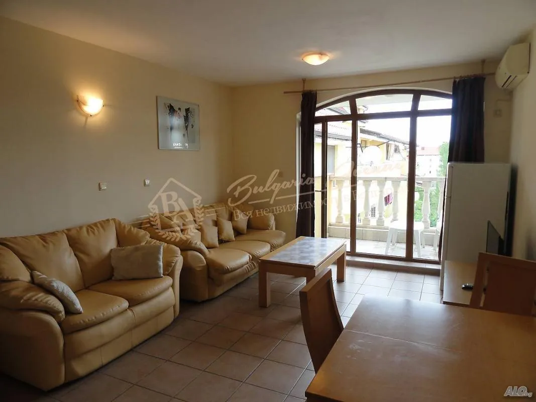 Трехкомнатная квартира в комплексе Summer Dreams, Солнечный берег