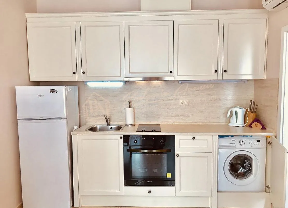 Трехкомнатная квартира в Dawn Park Deluxe, к.Солнечный берег