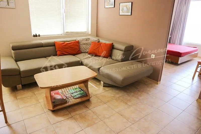 Трехкомнатная квартира с фронтальным видом на море в г.Святой Влас