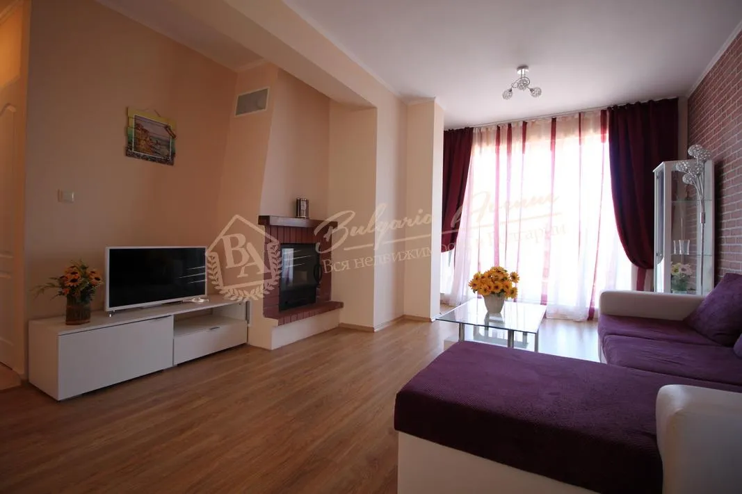 Элитный апартамент с дизайнерской мебелью у моря в к.Солнечный берег