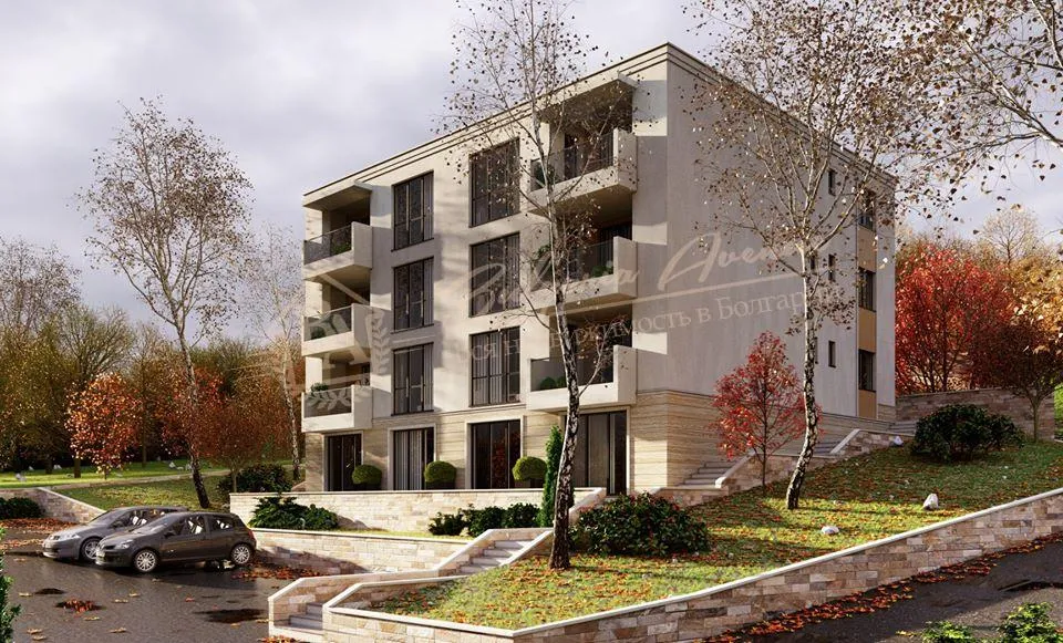 Трехкомнатная квартира в жилом доме с панорамой на море в г.Варна