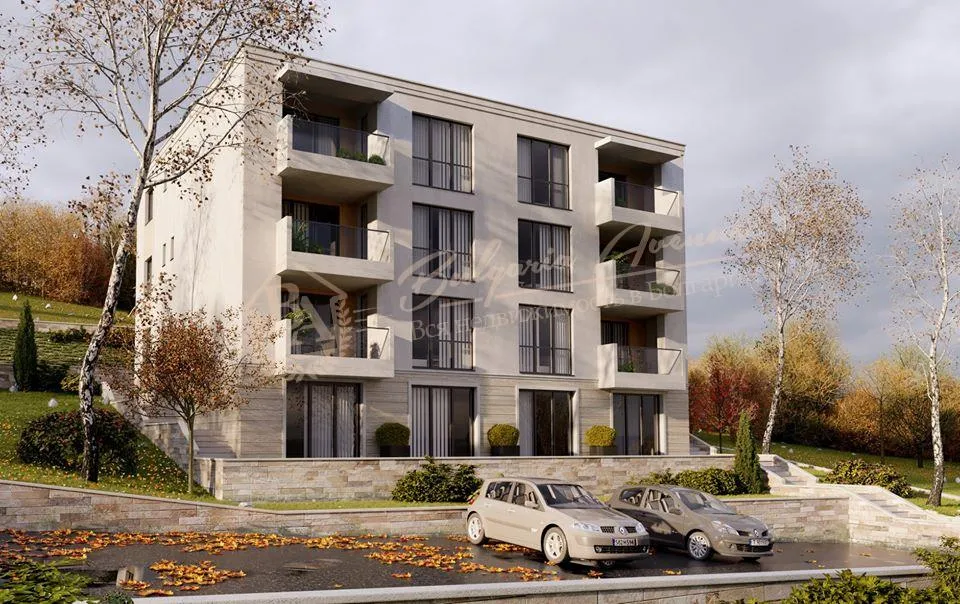 Трехкомнатная квартира в жилом доме с панорамой на море в г.Варна