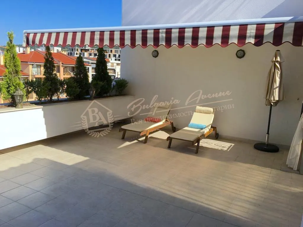 Мезонет с панорамным видом на море в элитном комплексе «Артур» Святой Влас