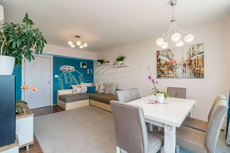 Новая, трехкомнатная элитная квартира возле Приморского парка, г.Варна