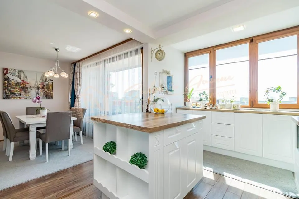 Новая, трехкомнатная элитная квартира возле Приморского парка, г.Варна