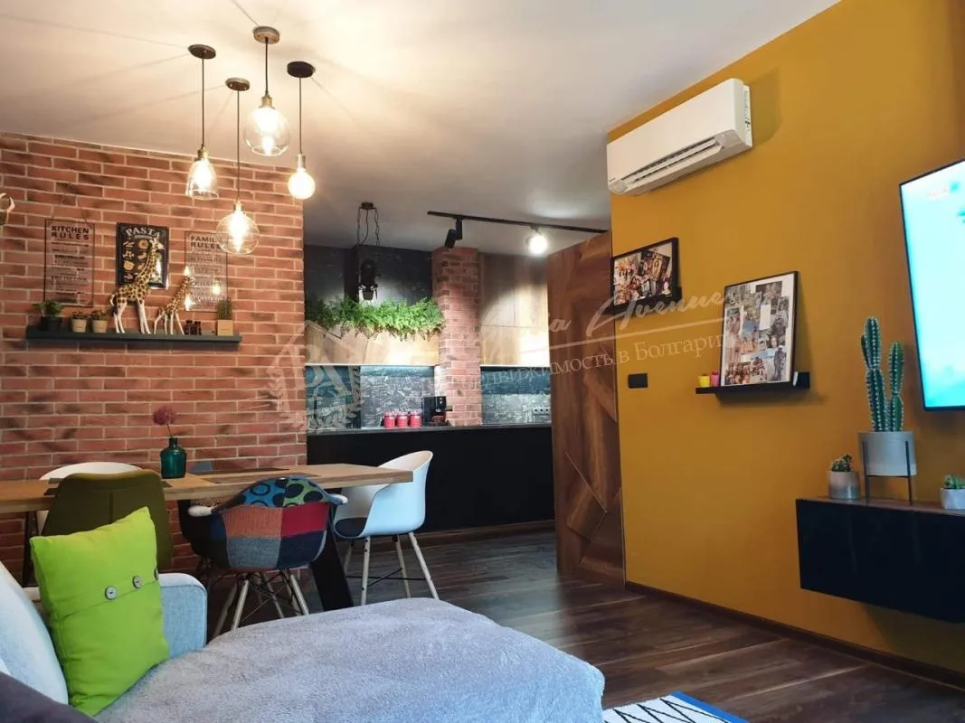 Новая, трехкомнатная квартира около Приморского Парка в г.Варна