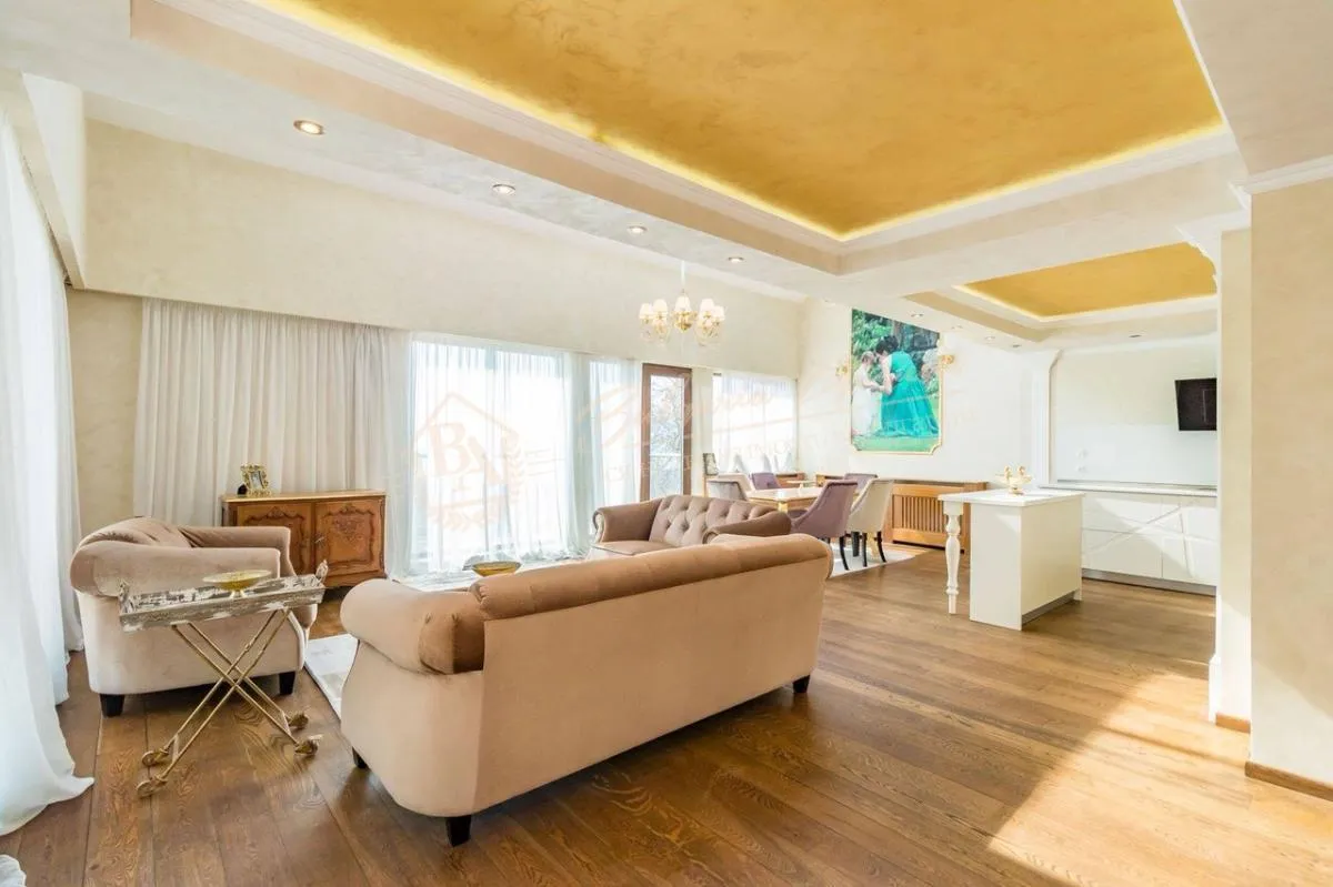 Дизайнерский, элитный мезонет с панорамным видом на море в г.Варна