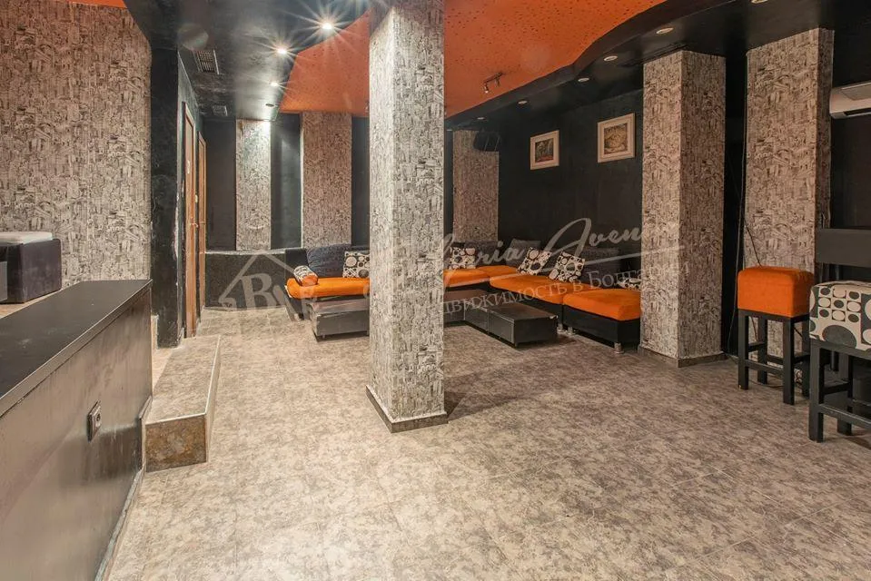 Кафе-бар в самой привлекательной части Идеального Центра в г.Варна