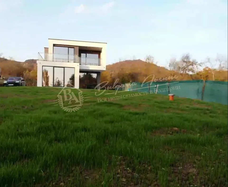 Элитный особняк в красивом в красивом лесном массиве в г.Варна