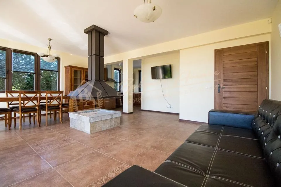 Двухэтажная вилла в элитном комплексе закрытого типа у моря около Балчик