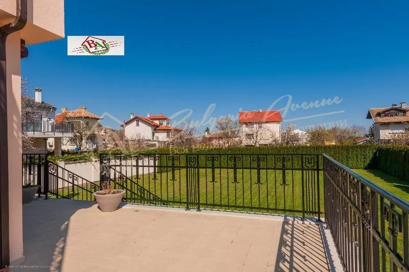 Современный, роскошный двухэтажный дом в популярном районе Варны - Траката