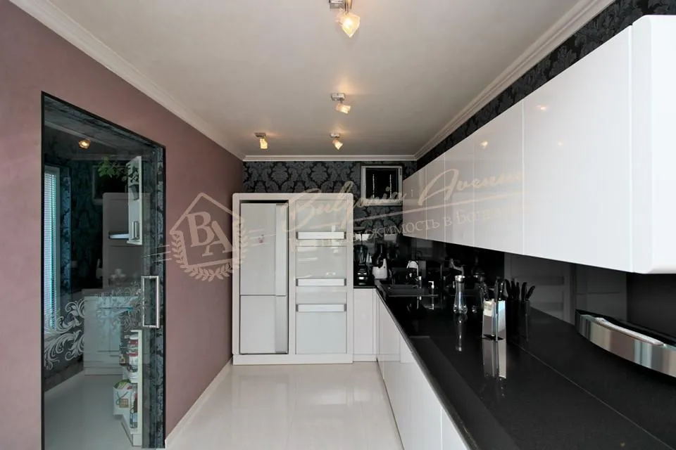 Дизайнерский дом класса люкс с видом на море, район Бриз, г.Варна