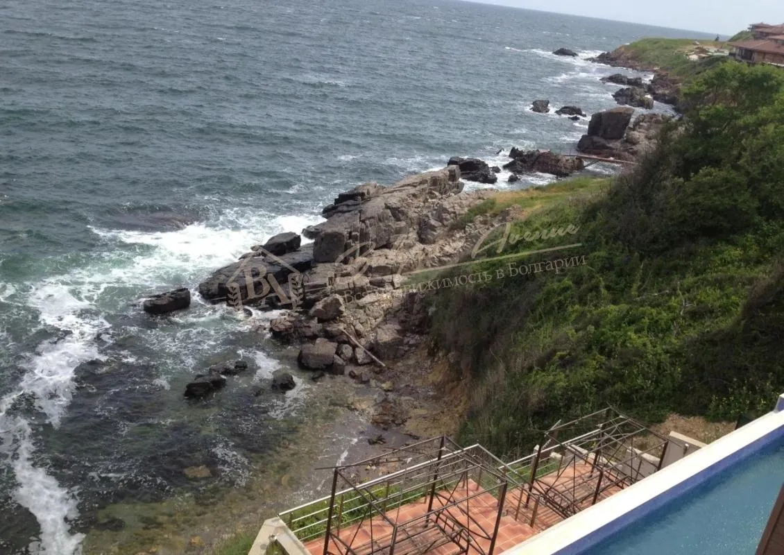 Роскошный дом с прекрасным видом на бухту