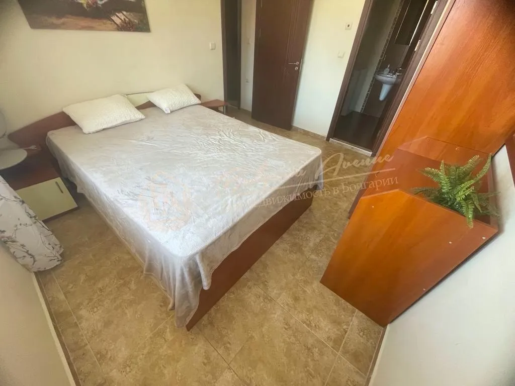 200 метров от моря - апартамент с 2 спальнями в комплексе "Аполлон-3" Равда