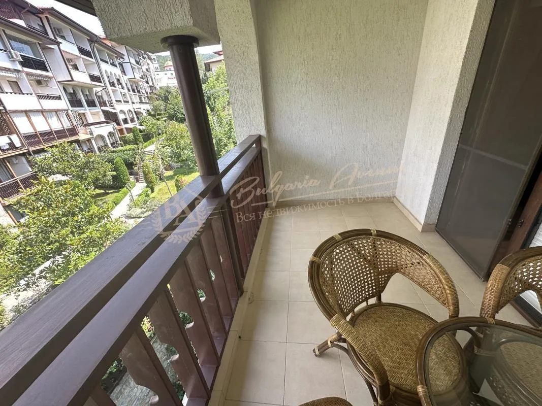 Двухкомнатный апартамент в комплексе на первой линии моря "Арена-1", Святой Влас