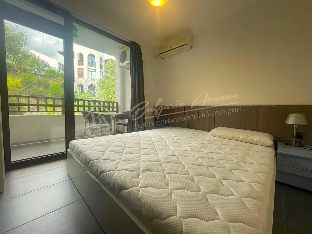 Трёхкомнатный люксовый апартамент на 1 линии от моря в Святом Власе - комплекс "Арена 1"