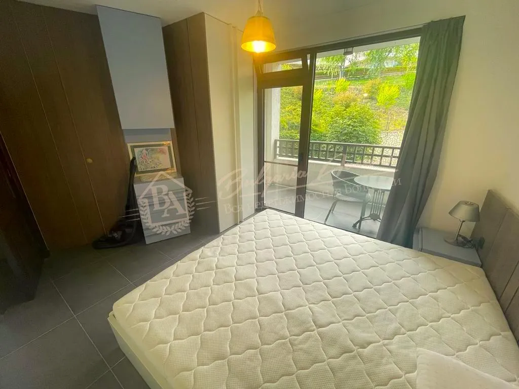 Трёхкомнатный люксовый апартамент на 1 линии от моря в Святом Власе - комплекс "Арена 1"