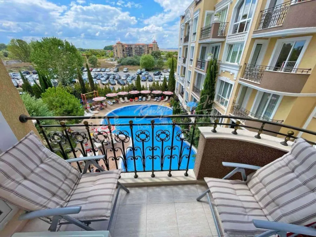 Апартамент с 1 спальней в "Мессембрия Палас", Солнечный берег