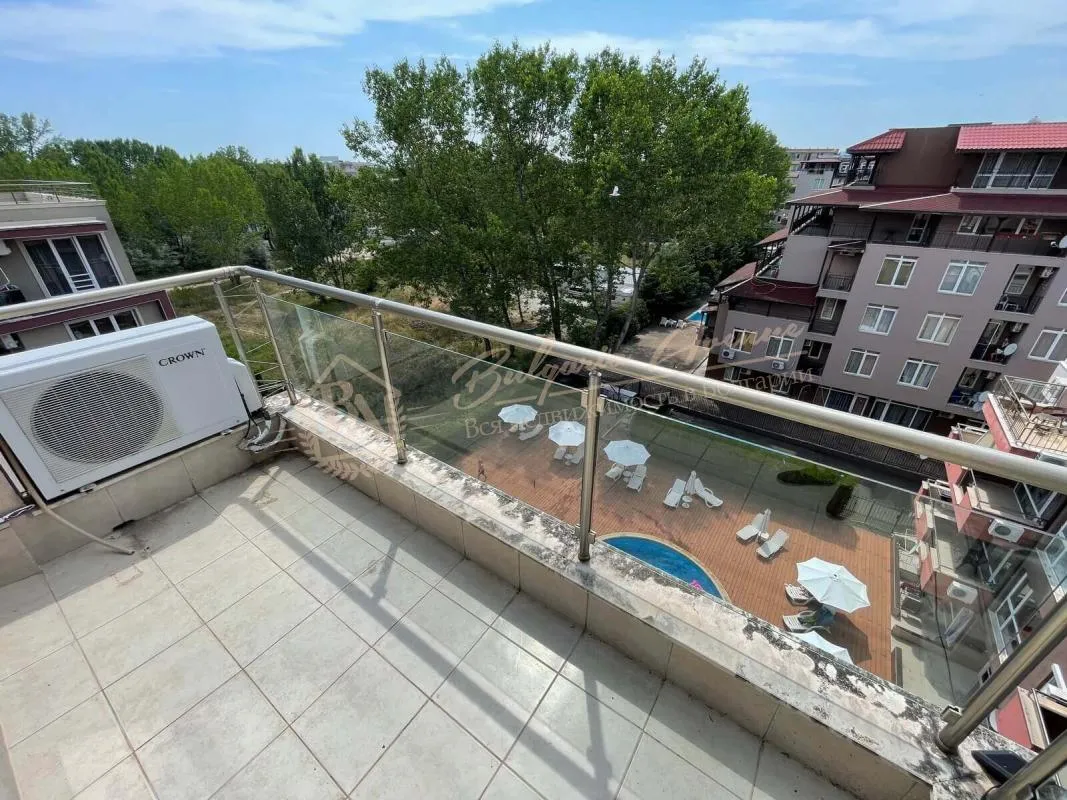 Большой трехкомнатный апартамент в "Стелла Полярис 2", Солнечный берег