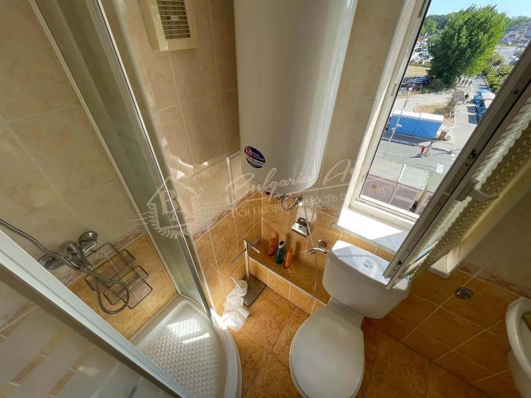 Апартамент с 2 спальнями в комплексе "Аквамарин", Солнечный берег