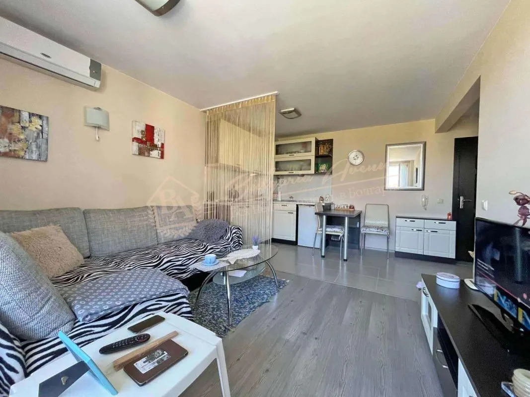 Апартамент с 1 спальней в "Лайфстайл", Святой Влас