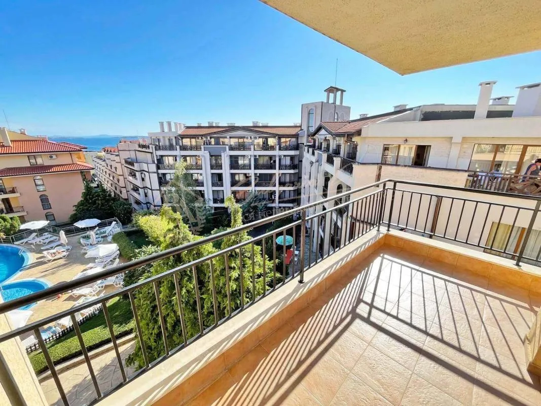 Апартамент с 2 спальнями в комплексе Paradise Dreams, Святой Влас