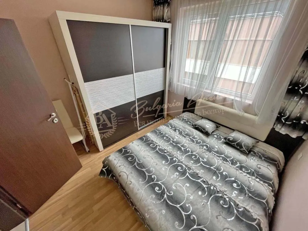 Трехкомнатный апартамент в комплексе VIP IMAGE, Солнечный берег