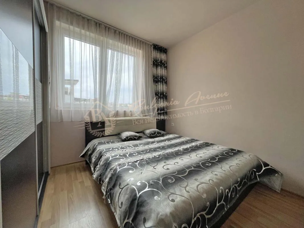 Трехкомнатный апартамент в комплексе VIP IMAGE, Солнечный берег