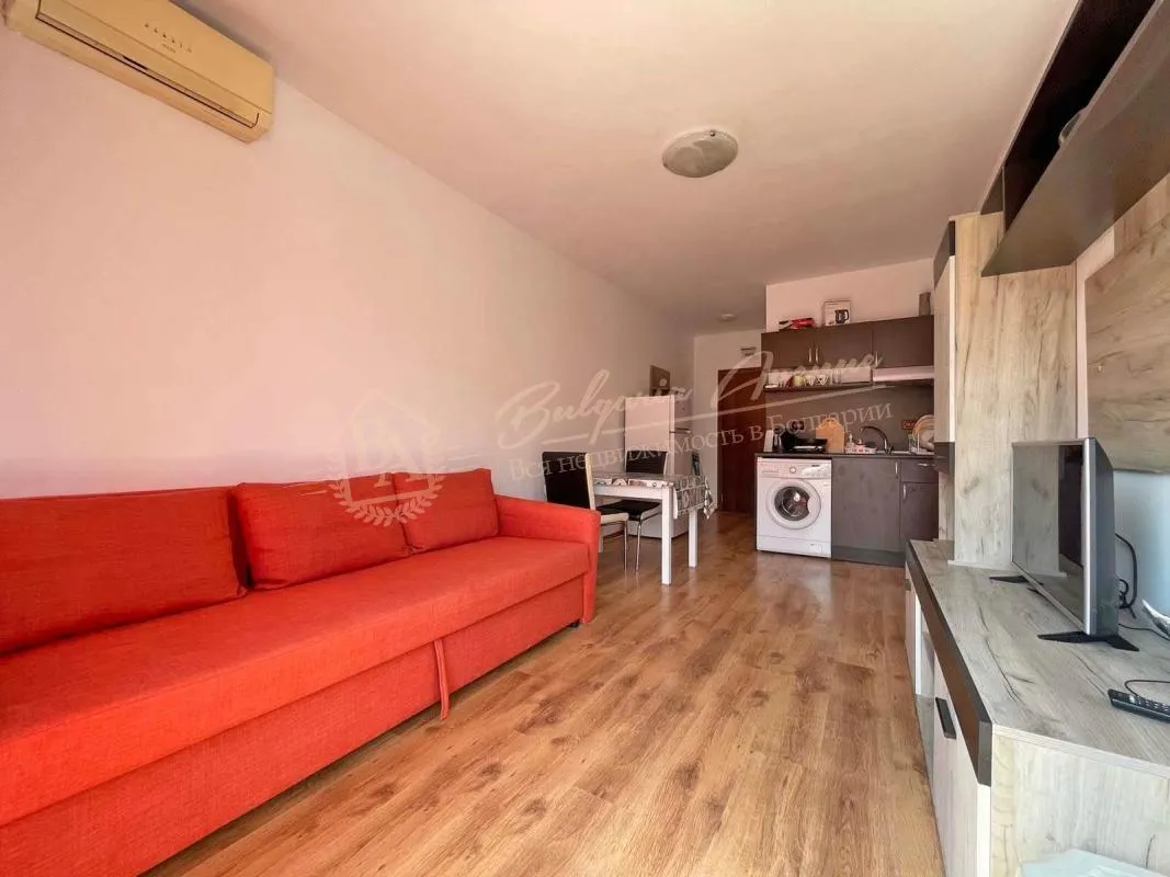 Просторный апартамент с 1 спальней в комплексе GERBER 4, Солнечный берег