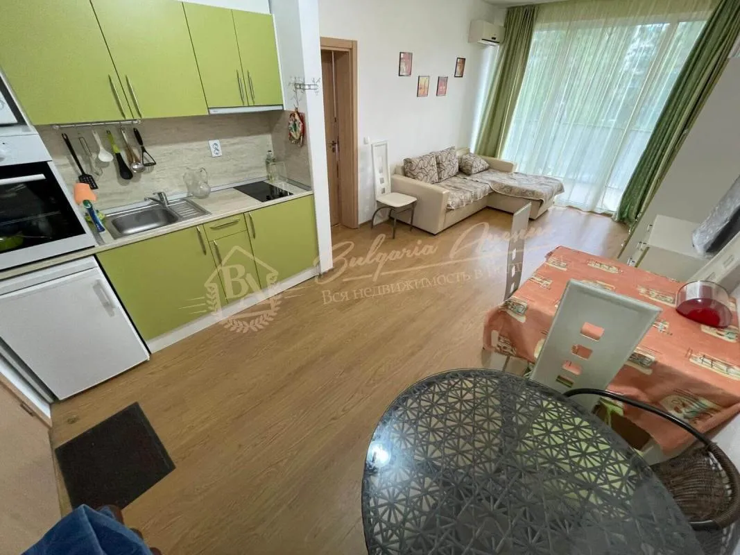 Двухкомнатная квартира в Sunny View Central, Солнечный берег