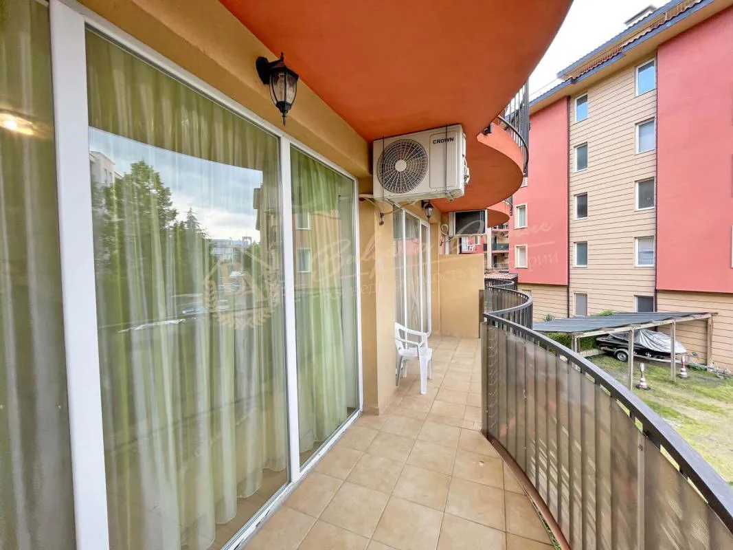 Двухкомнатная квартира в Sunny View Central, Солнечный берег