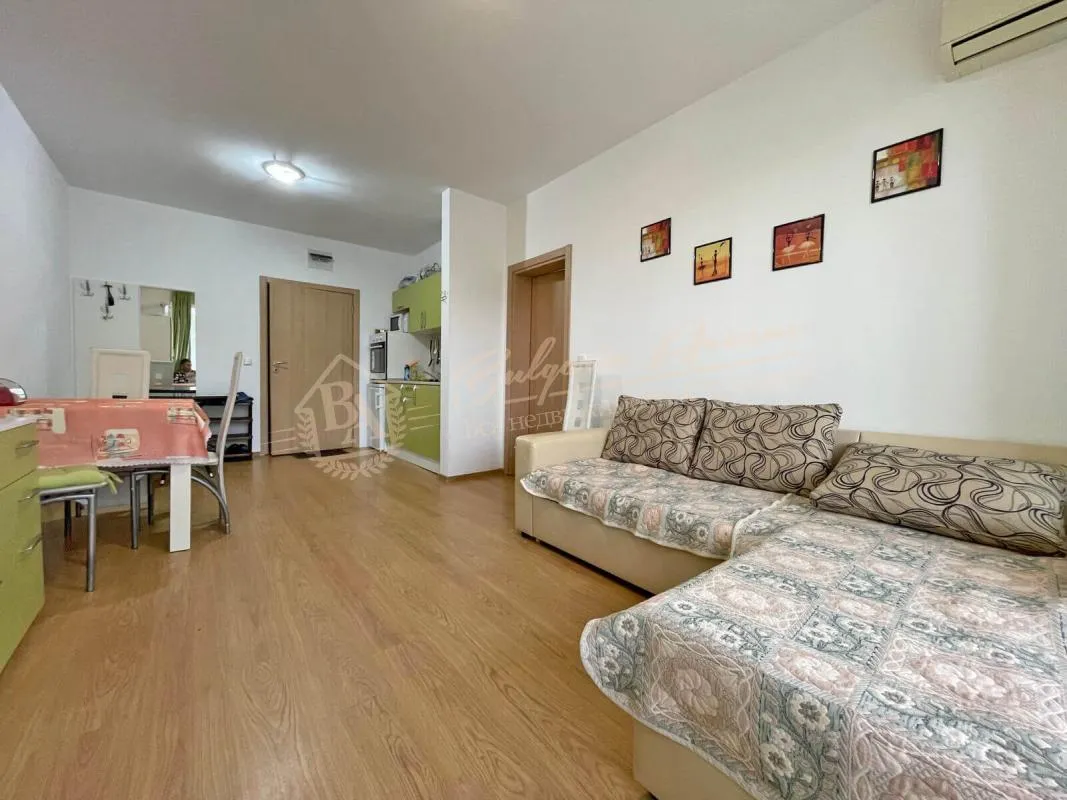 Двухкомнатная квартира в Sunny View Central, Солнечный берег