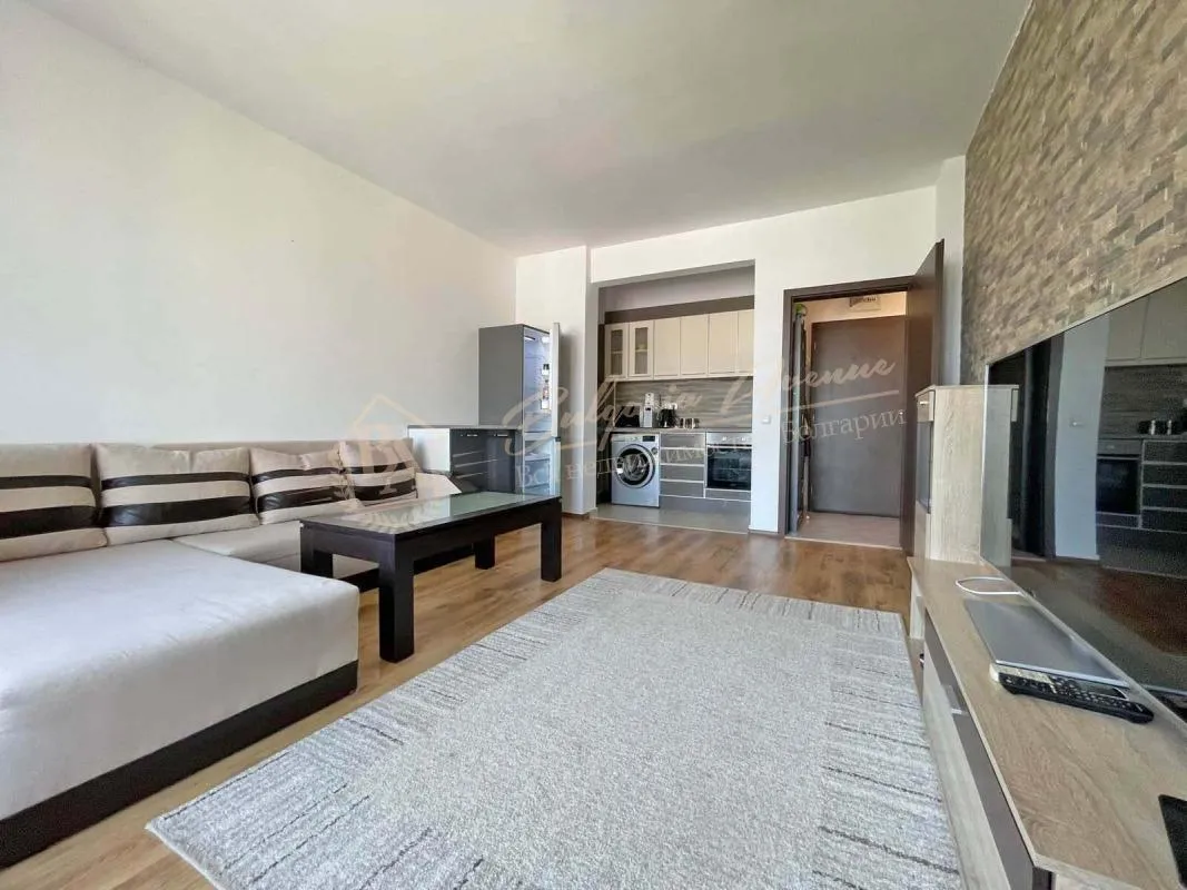 Эксклюзивный апартамент с 1 спальней в комплексе VIP Classic, Солнечный берег