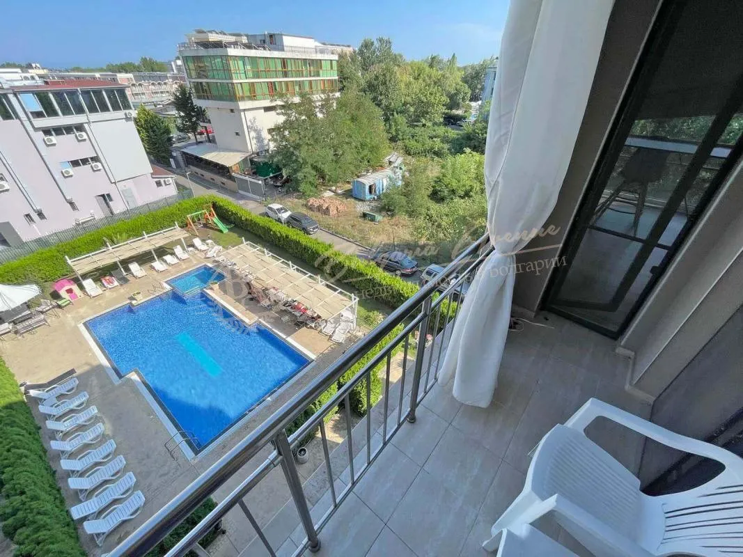 Эксклюзивный апартамент с 1 спальней в комплексе VIP Classic, Солнечный берег