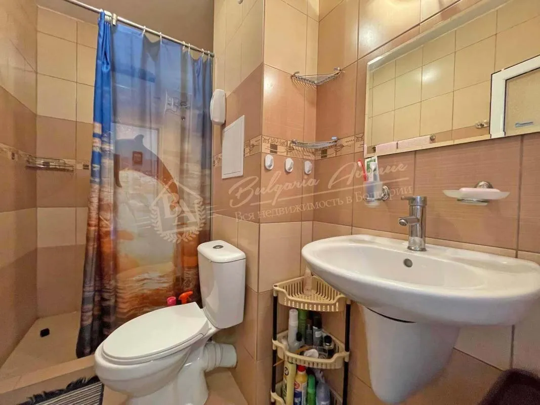 Двухкомнатная квартира в комплексе "Гранд Камелия", Солнечный берег