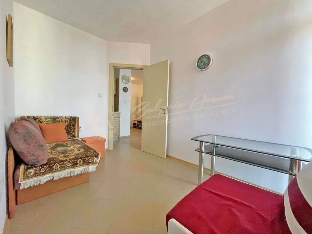 Двухкомнатная квартира в комплексе "Гранд Камелия", Солнечный берег