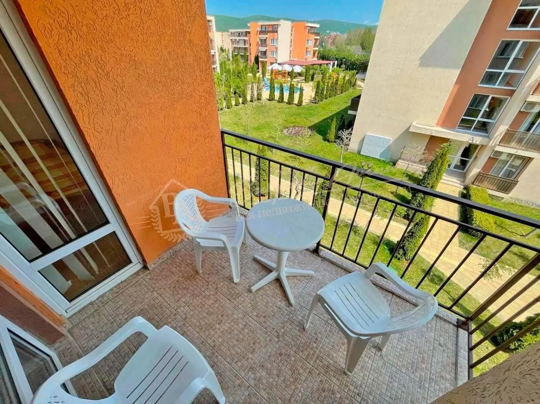 Свежий трехкомнатный апартамент в Orchid fort, Солнечный берег