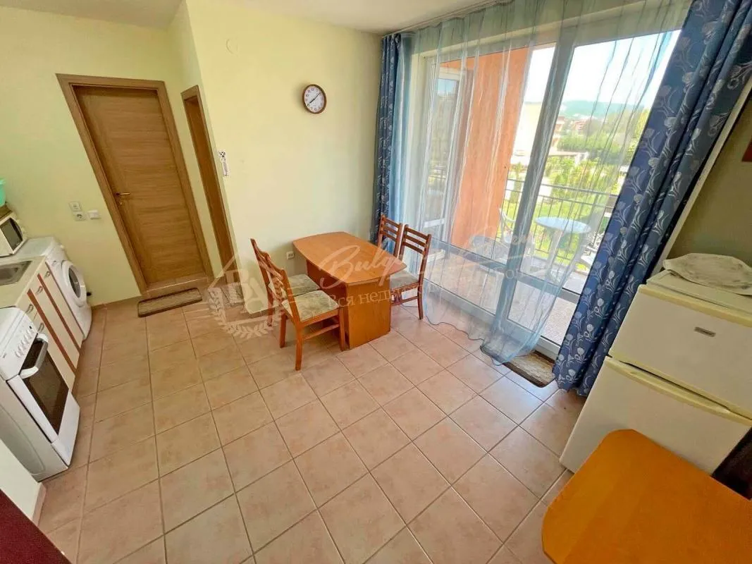 Свежий трехкомнатный апартамент в Orchid fort, Солнечный берег