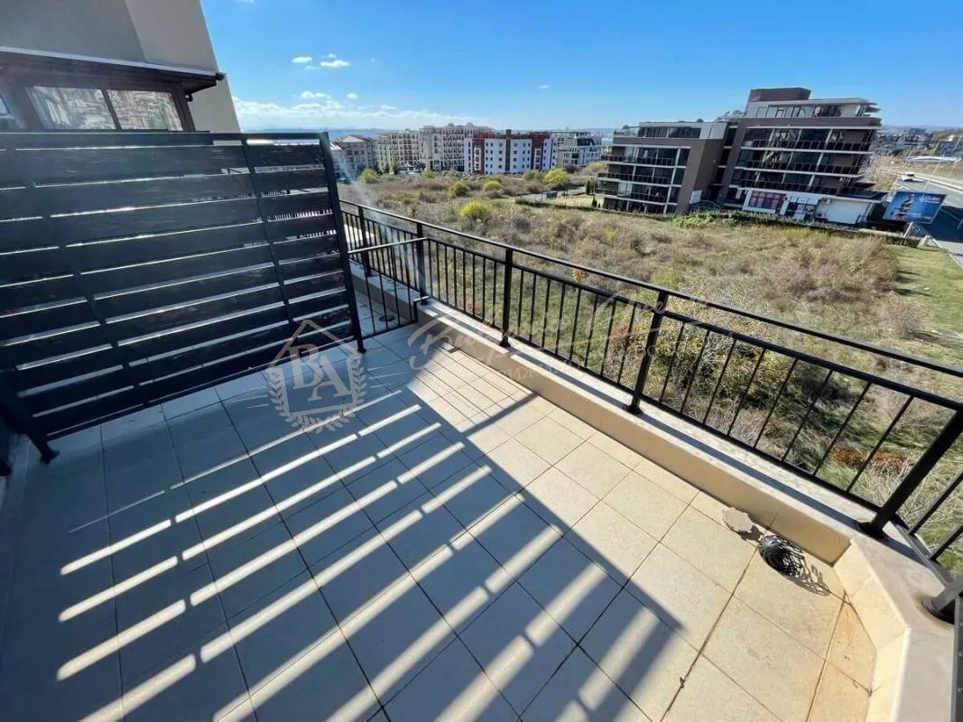 Апартамент с 1 спальней в комплексе Luxor, Святой Влас. Вид на море!