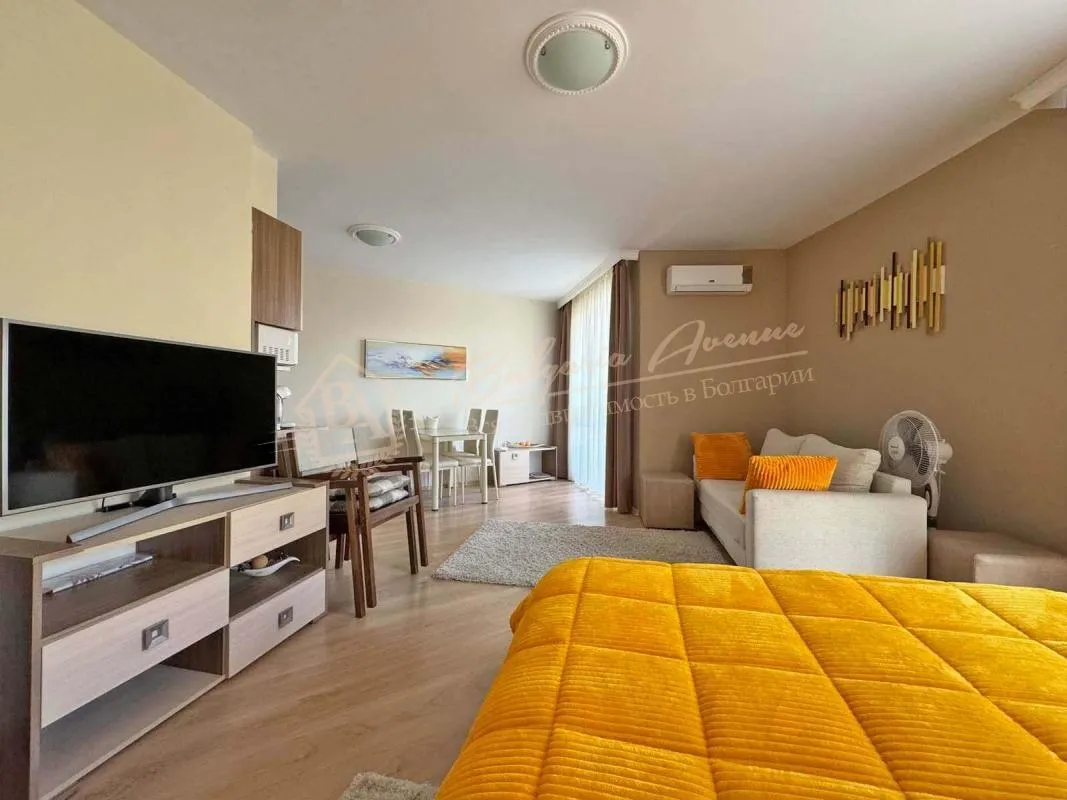 Большая студия в отличном состоянии в "Афродита Палас" кк Солнечный берег