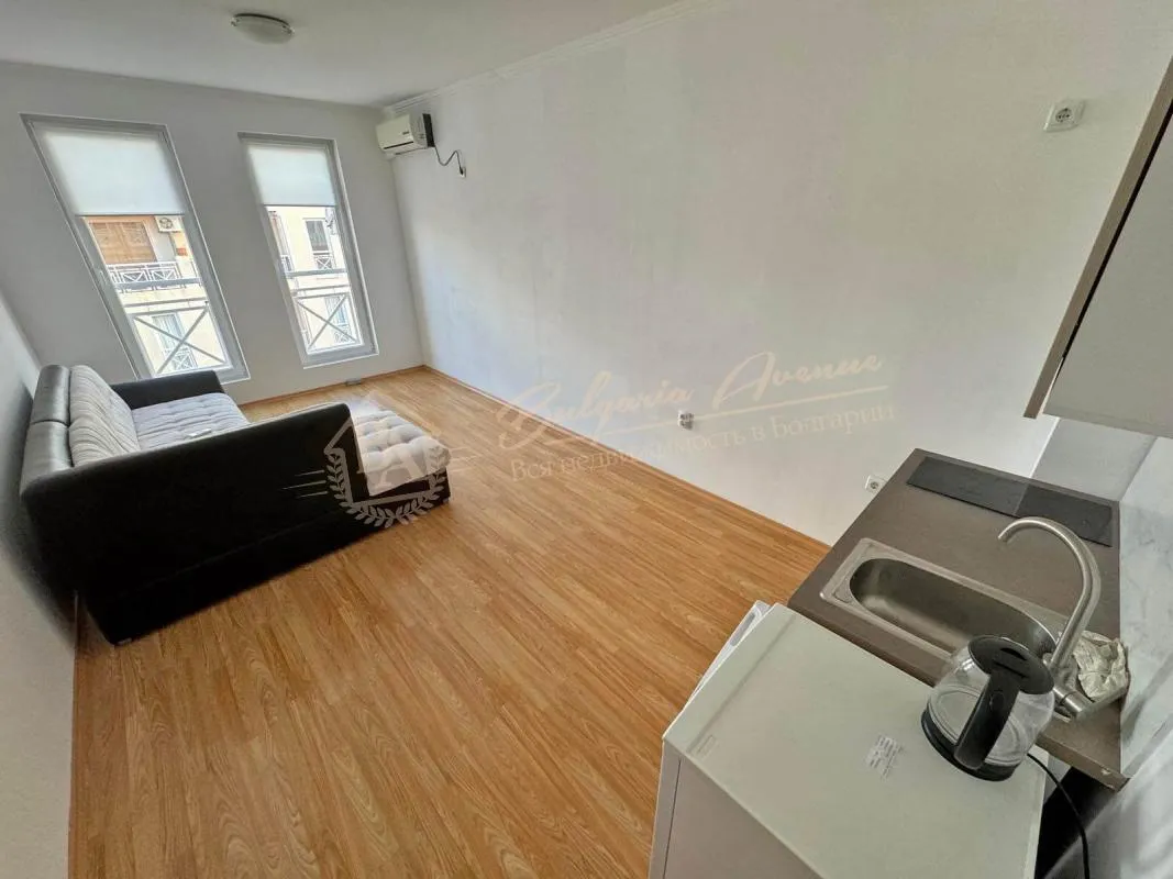 Студия в комплексе Sunny Day 6, Солнечный берег - недорого